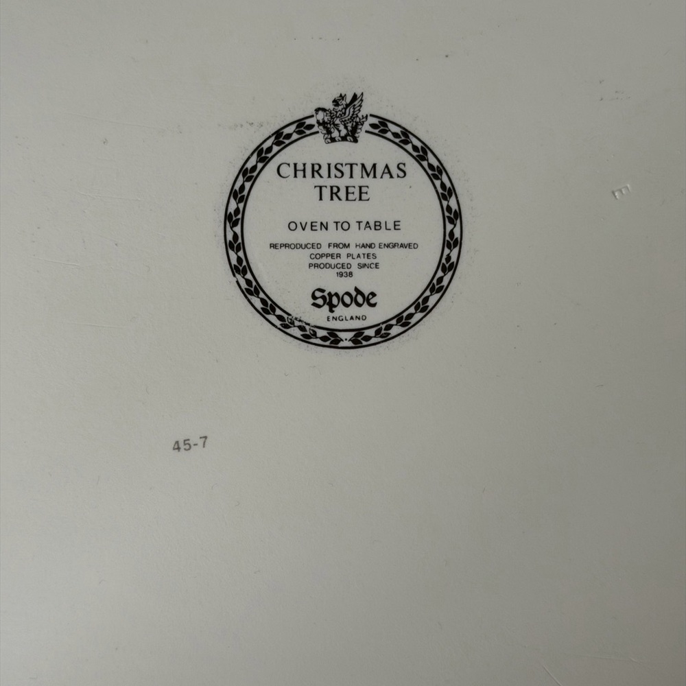 Spode Christmas Tree Large Oval Baking Dish - Picture 4 of 4